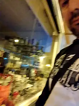 Snapshot of juandi21cm chatting on 02.13.25 juandi21cm online show from 02.13.25