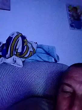 Snapshot of juandi21cm chatting on 02.19.25 juandi21cm online show from 02.19.25