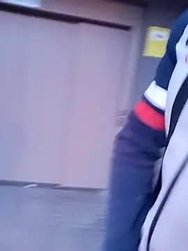 Snapshot of juandi21cm chatting on 02.25.25 juandi21cm online show from 02.25.25