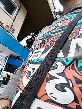 Snapshot of juandi21cm chatting on 03.03.25 juandi21cm online show from 03.03.25