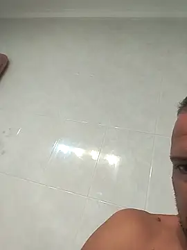 Snapshot of juandi21cm chatting on 09.21.25 juandi21cm online show from 09.21.25