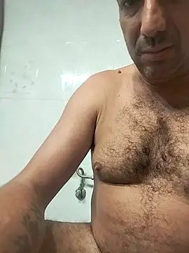 Snapshot of juandi21cm chatting on 10.27.25 juandi21cm online show from 10.27.25