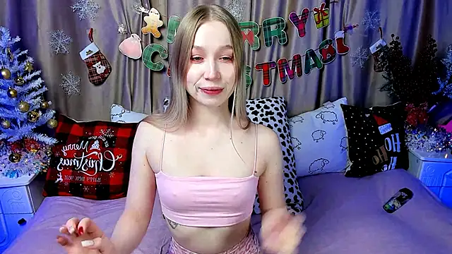 Snapshot of LilyStarlight chatting on 12.31.24 LilyStarlight online show from 12.31.24