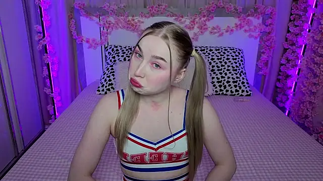 LilyStarlight online show from 04.20.26