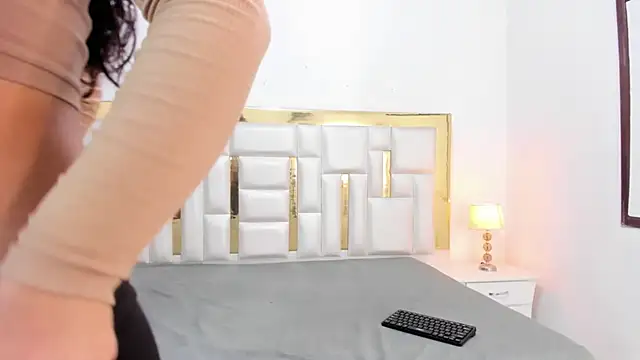 Snapshot of Kylieandjhonny chatting on 03.14.25 Kylieandjhonny online show from 03.14.25