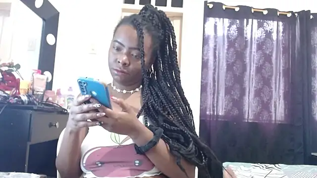 hot and naughty latin online show from 10.28.25