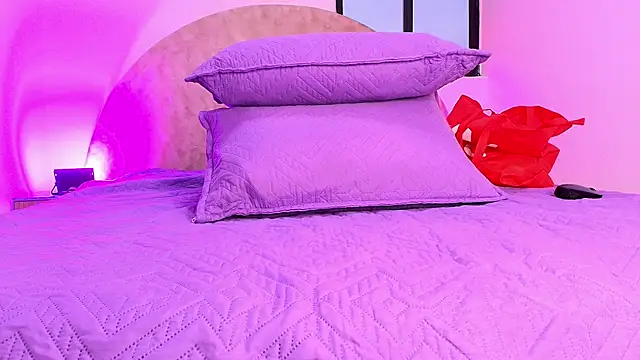  ebony-queen  online show from 11.19.25