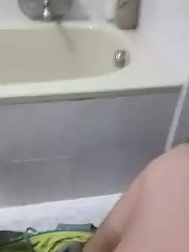 Snapshot of manuel9428 chatting on 02.12.25 manuel9428 online show from 02.12.25