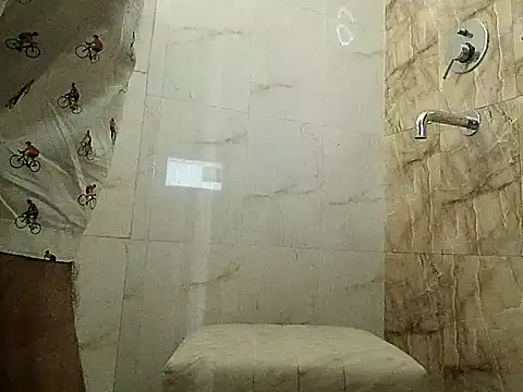 Snapshot of king_kong_india1 chatting on 01.12.25 king kong india1 online show from 01.12.25