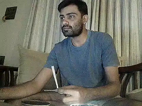 Snapshot of king_kong_india1 chatting on 02.23.25 king kong india1 online show from 02.23.25