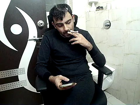 Snapshot of king_kong_india1 chatting on 01.10.26 king kong india1 online show from 01.10.26