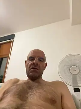 Snapshot of slim1976006 chatting on 07.23.26 slim1976006 online show from 07.23.26