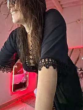 MariaPau 83 online show from 02.21.26