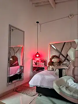 MariaPau 83 online show from 02.23.26