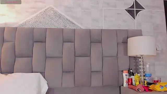 Snapshot of Rianamanson chatting on 03.12.25 Rianamanson online show from 03.12.25