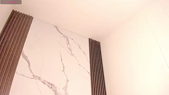 Snapshot of Rianamanson chatting on 11.14.25 Rianamanson online show from 11.14.25