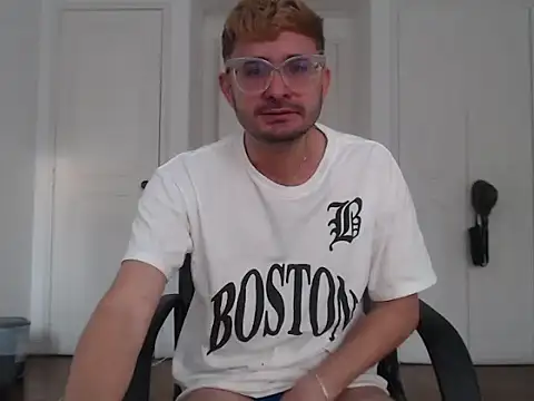 Snapshot of peterannaud chatting on 01.31.25 peterannaud online show from 01.31.25