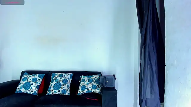 Snapshot of BritannyLord chatting on 10.27.25 BritannyLord online show from 10.27.25