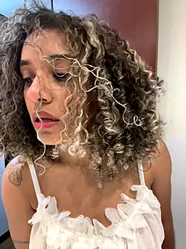 Snapshot of Belkaj chatting on 10.01.25 Belkaj online show from 10.01.25