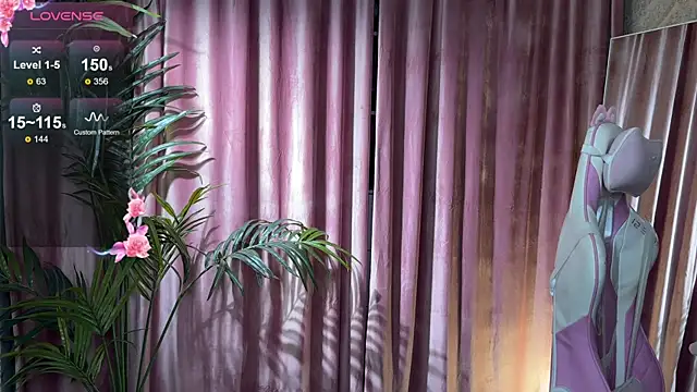 01 lili 01 online show from 11.08.25