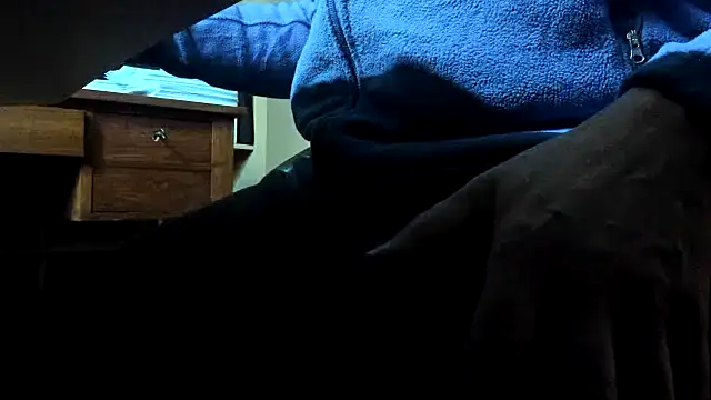 Snapshot of leccaleccafiga chatting on 10.04.25 leccaleccafiga online show from 10.04.25