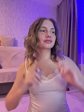 Snapshot of Chel_sea_ chatting on 12.08.24 Chel sea  online show from 12.08.24