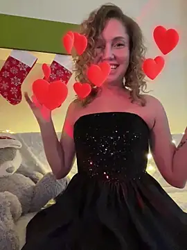 Snapshot of Chel_sea_ chatting on 12.27.24 Chel sea  online show from 12.27.24