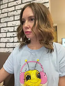 Snapshot of Chel_sea_ chatting on 01.20.25 Chel sea  online show from 01.20.25