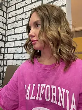 Snapshot of Chel_sea_ chatting on 01.31.25 Chel sea  online show from 01.31.25