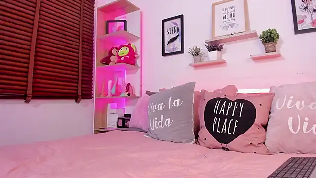 Nata Villalobos online show from 02.10.26