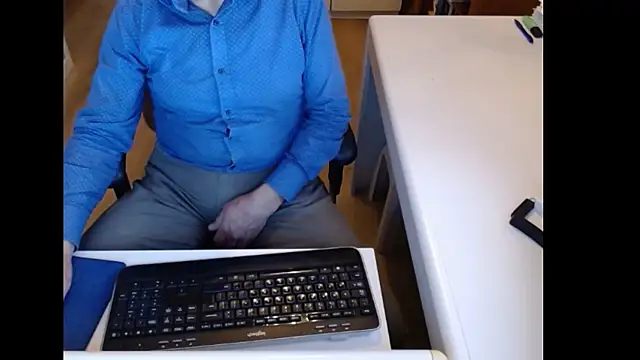 dutchpornking online show from 11.18.25