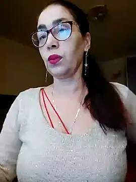 Chriss Tinaa online show from 12.24.24