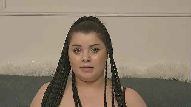 BustyMadison online show from 01.05.25