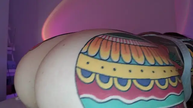 Snapshot of Sophia_Sapphire chatting on 12.20.24 Sophia Sapphire online show from 12.20.24