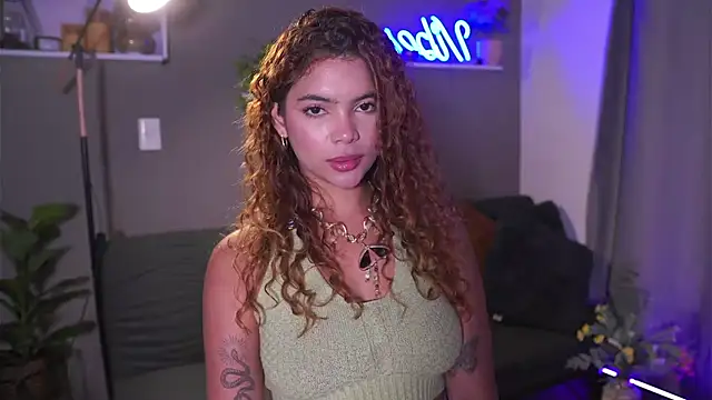 HannahEvanss online show from 10.29.25