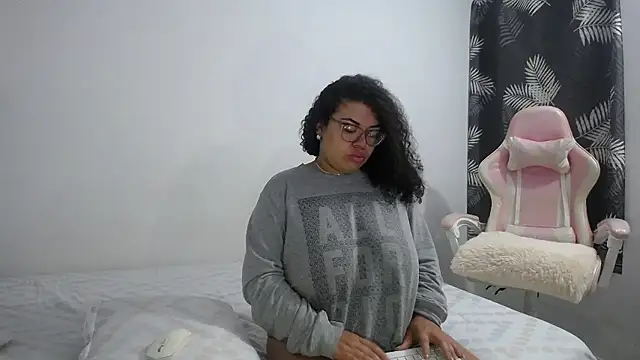 mabigomez00 online show from 01.13.26