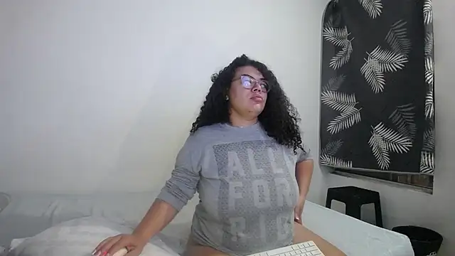 mabigomez00 online show from 04.04.26