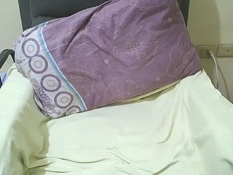 FantasticBaby 18 online show from 02.16.26