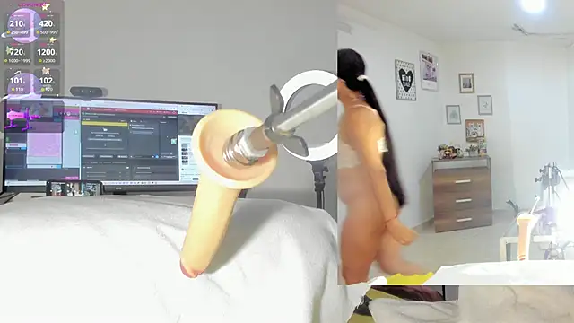 sofi velez online show from 10.17.25