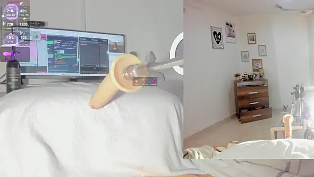 sofi velez online show from 11.16.25