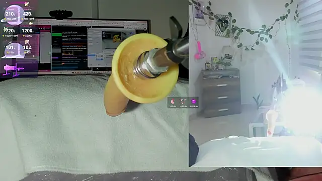 sofi velez online show from 12.22.25