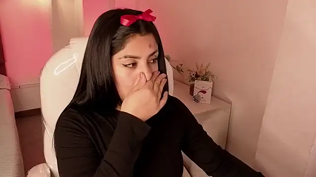 Catalinaa martinez online show from 10.10.25