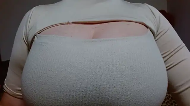 AnnyelinnaLove online show from 02.02.25