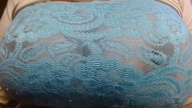 AnnyelinnaLove online show from 02.14.25