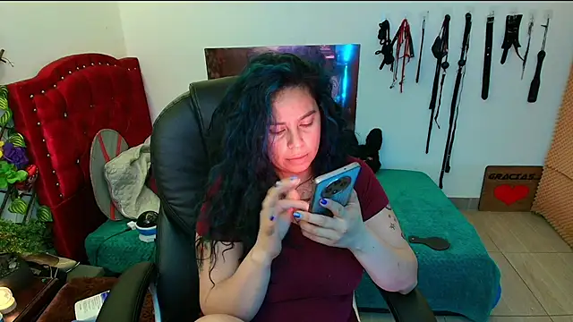 elektra 32 online show from 02.26.25