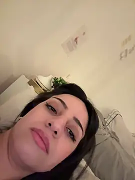 Prettylilgirll online show from 05.15.26