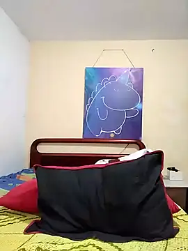 iamemmablake online show from 12.07.24