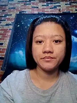 Snapshot of Urchanel chatting on 02.15.25 Urchanel online show from 02.15.25