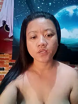 Snapshot of Urchanel chatting on 03.13.25 Urchanel online show from 03.13.25