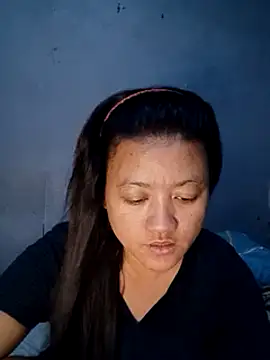 Snapshot of Urchanel chatting on 03.15.25 Urchanel online show from 03.15.25